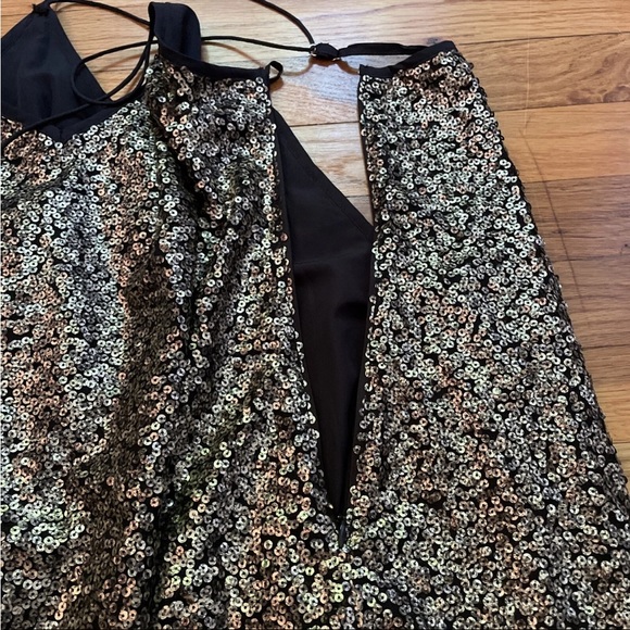 Abercrombie & Fitch Dress Sequin Small Womens Black Gold Slip NWT Mini - Picture 5 of 6